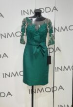 Abito corto pronovias sopra pizzo sotto mikado rigido con fiocco decorativo manica tre quarti pizzo - immagine 3