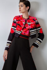 Giacchino corto a manica lunga allure evening nero a fiori elegante con chiusura