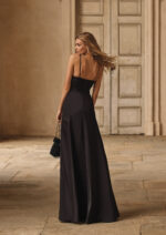 Abito Nicole Moments elegante morbido nero con doppia spallina scollo profondo satin - immagine 2