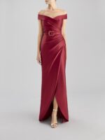 Abito con cintura decorata Pronovias The Party Edit Taupe e burgundy con spacco morbido omerale - immagine 2