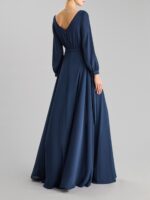 Abito tuta con pannello Pronovias The Party Edit accollato morbido con gioiello su pannello rimovibile blu, fucsia e rosso - immagine 3