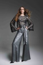 Completo Twins Fantasy composto da pantalone top e blusa color argento lucido pantalone largo a palazzo